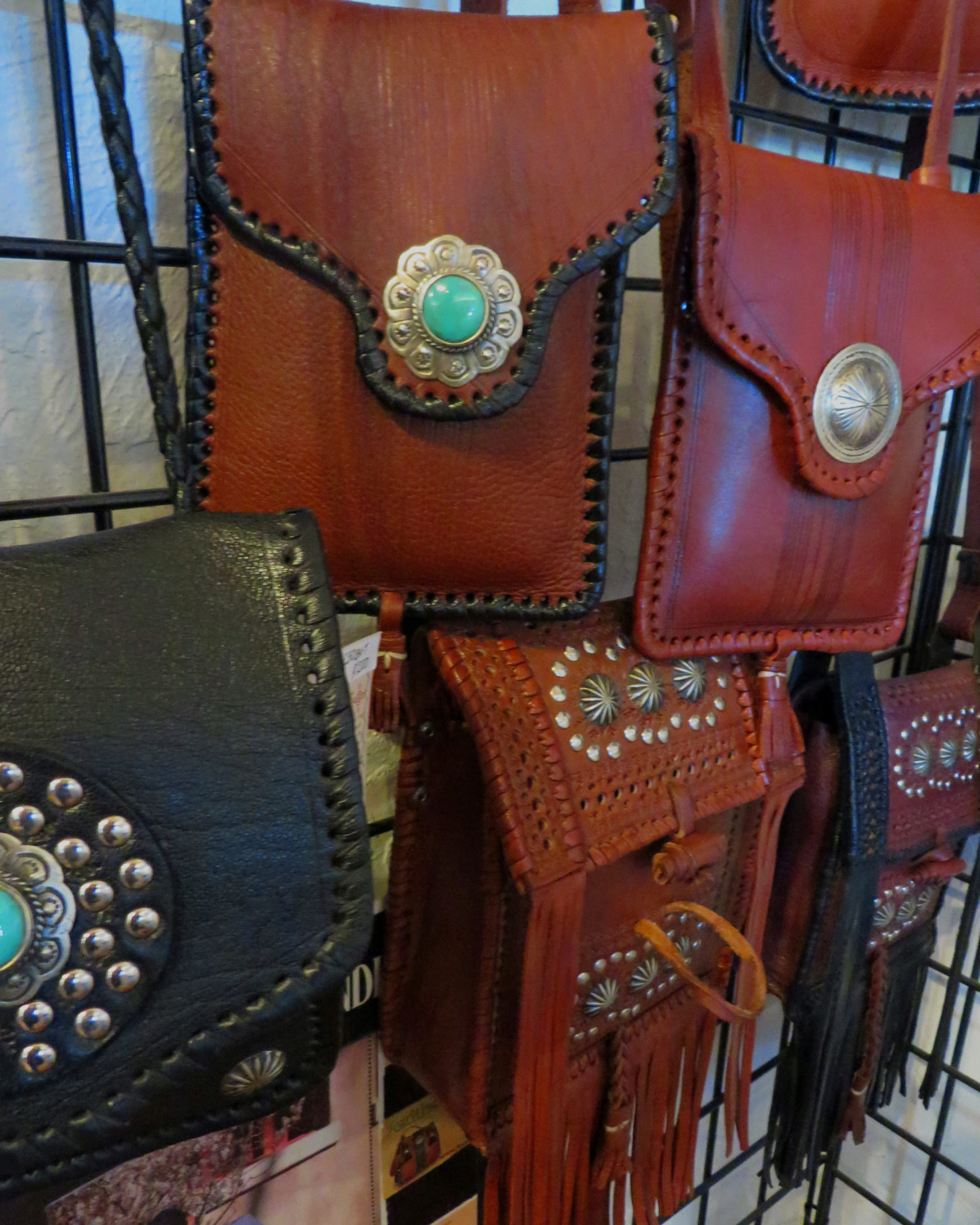 Handmade Leather Bags | Art House Centro